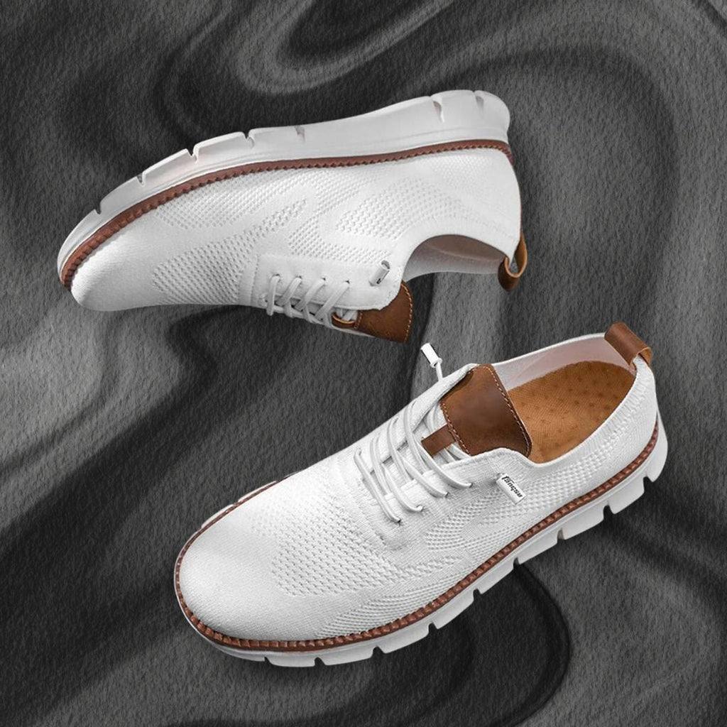 RENVO Henry Walking Sneaker